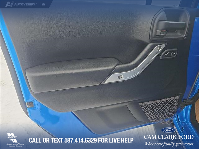 2016 Jeep Wrangler Unlimited Sahara (Stk: SJ072A) in Innisfail - Image 12 of 24