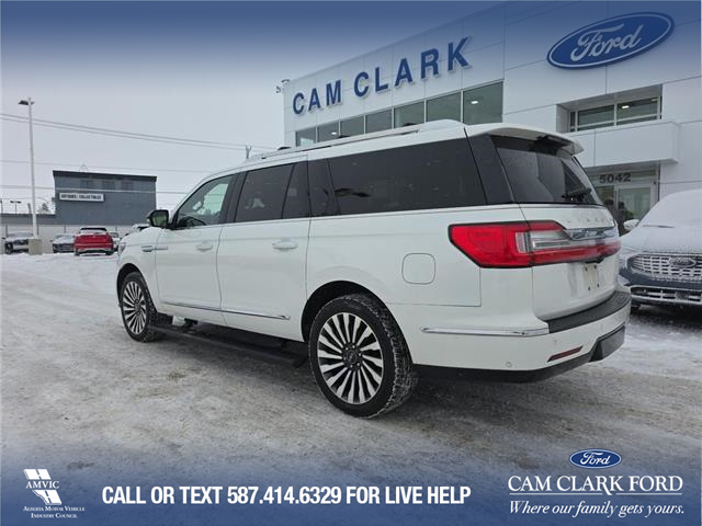 2020 Lincoln Navigator L Reserve (Stk: P6827) in Olds - Image 4 of 5