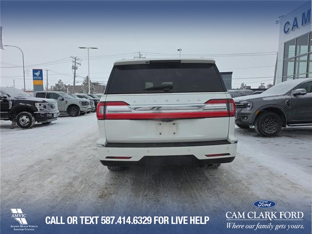 2020 Lincoln Navigator L Reserve (Stk: P6827) in Olds - Image 5 of 5