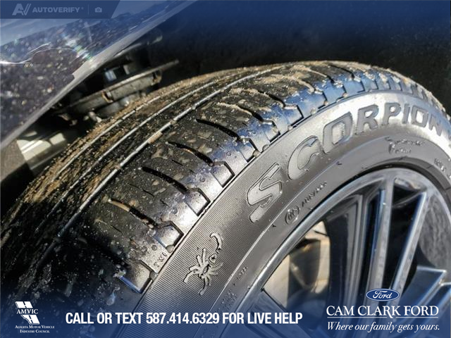 2024 Ford Edge ST Line (Stk: U37905) in Red Deer - Image 7 of 24