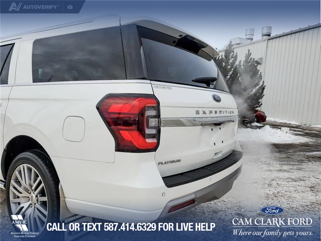 2022 Ford Expedition Max Platinum (Stk: U37830) in Red Deer - Image 11 of 25