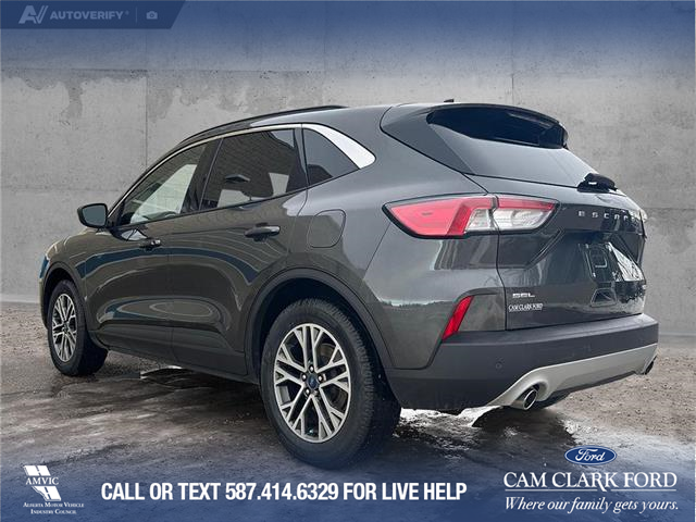 2020 Ford Escape SEL (Stk: P6817) in Olds - Image 4 of 25 2020 Ford Escape SEL (Stk: P6817) in Olds - Image 4 of 25