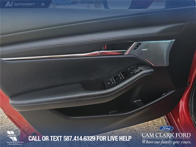 2021 Mazda Mazda3 GT (Stk: TJ008B) in Innisfail - Image 7 of 24