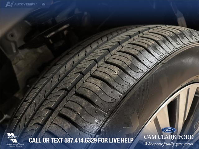 2023 Nissan Rogue SV Moonroof (Stk: P14722) in Airdrie - Image 7 of 25