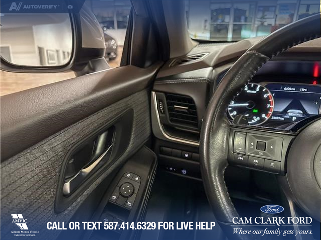 2023 Nissan Rogue SV Moonroof (Stk: P14722) in Airdrie - Image 17 of 25