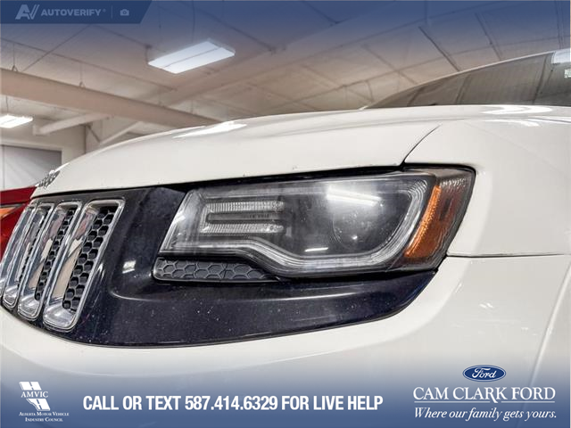 2014 Jeep Grand Cherokee SRT (Stk: P14768) in Airdrie - Image 8 of 25