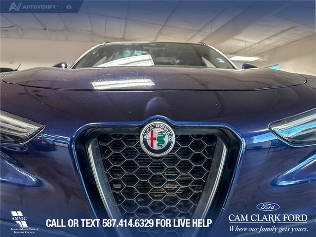 2018 Alfa Romeo Stelvio ti (Stk: P14778) in Airdrie - Image 9 of 25