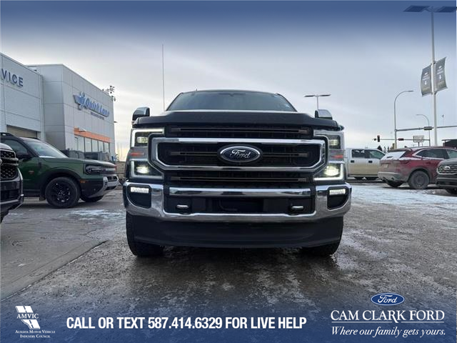 2021 Ford F-350 King Ranch (Stk: P6890) in Olds - Image 2 of 5
