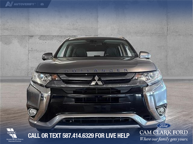 2018 Mitsubishi Outlander Plug-In Hybrid SE (Stk: P14803) in Airdrie - Image 2 of 25