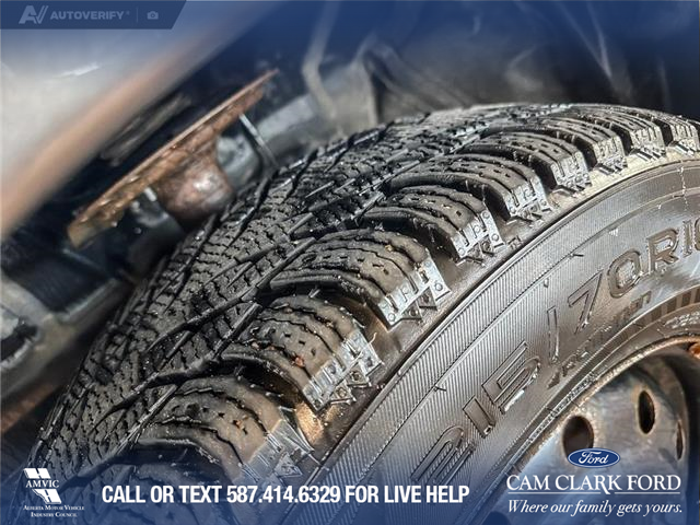 2018 Mitsubishi Outlander Plug-In Hybrid SE (Stk: P14803) in Airdrie - Image 7 of 25