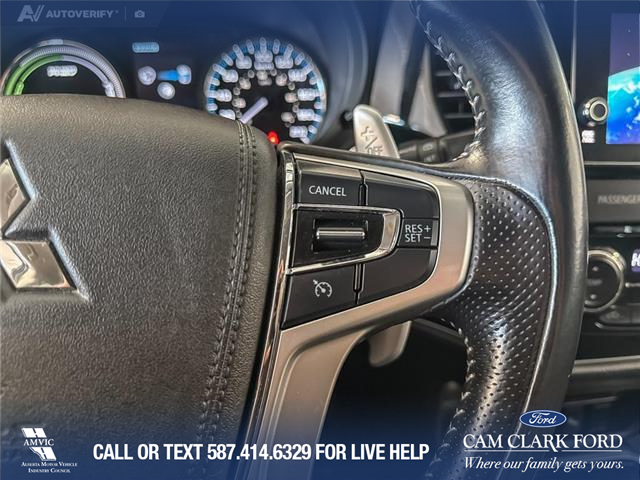 2018 Mitsubishi Outlander Plug-In Hybrid SE (Stk: P14803) in Airdrie - Image 16 of 25