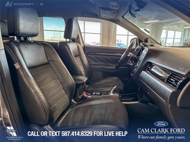 2018 Mitsubishi Outlander Plug-In Hybrid SE (Stk: P14803) in Airdrie - Image 22 of 25