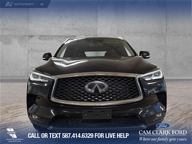2019 Infiniti QX50 ESSENTIAL (Stk: P14797) in Airdrie - Image 2 of 25