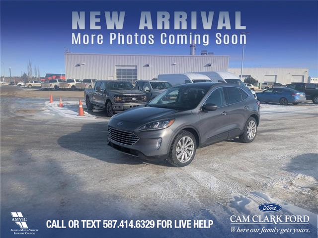 2021 Ford Escape Titanium Hybrid (Stk: U37944) in Red Deer - Image 1 of 7