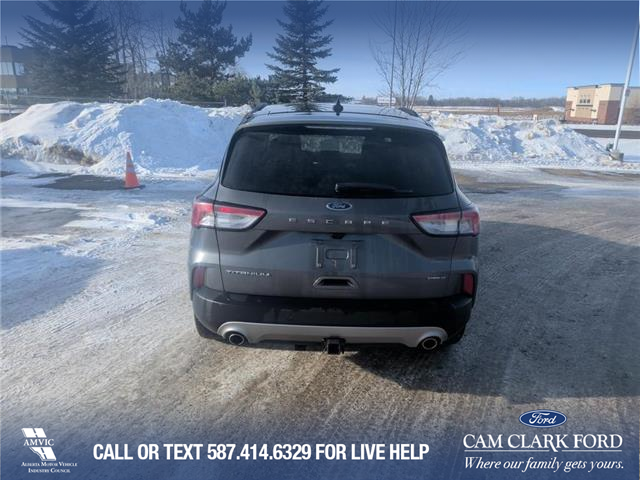 2021 Ford Escape Titanium Hybrid (Stk: U37944) in Red Deer - Image 5 of 7
