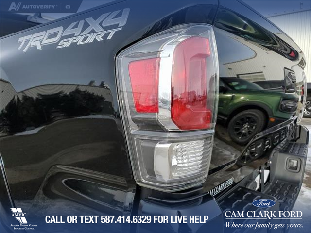2022 Toyota Tacoma Base (Stk: U37940) in Red Deer - Image 11 of 24