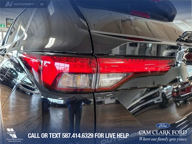 2025 Mitsubishi Outlander PHEV ES (Stk: P14848) in Airdrie - Image 11 of 25