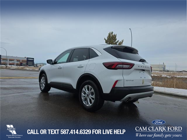 2024 Ford Escape Active (Stk: U37953) in Red Deer - Image 4 of 7