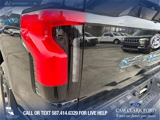 2025 Ford F-150 Lightning Flash (Stk: P1591) in Canmore - Image 11 of 27