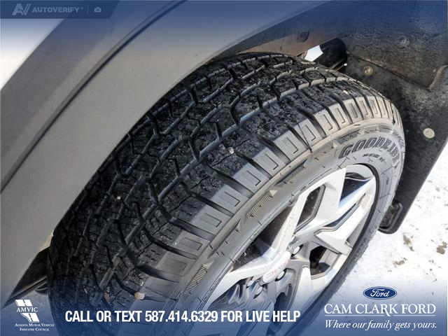 2023 GMC Sierra 1500 SLT (Stk: U37964) in Red Deer - Image 7 of 25