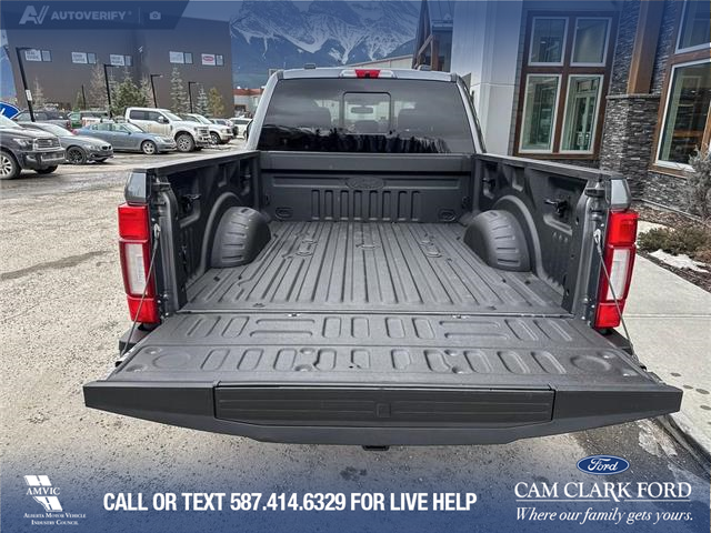 2022 Ford F-350 Lariat (Stk: P1611) in Canmore - Image 12 of 27