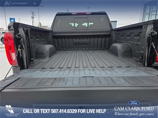 2022 GMC Sierra 1500 SLT (Stk: P6954) in Olds - Image 11 of 24