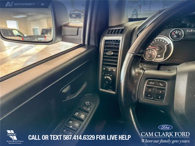 2022 RAM 1500 Classic Tradesman (Stk: P14910) in Airdrie - Image 17 of 25