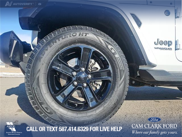 2021 Jeep Wrangler Unlimited Sahara (Stk: P1168) in Innisfail - Image 8 of 24