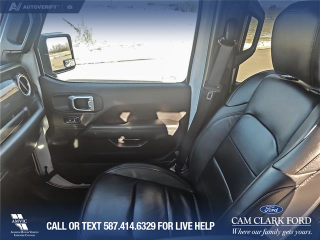 2021 Jeep Wrangler Unlimited Sahara (Stk: P1168) in Innisfail - Image 18 of 24