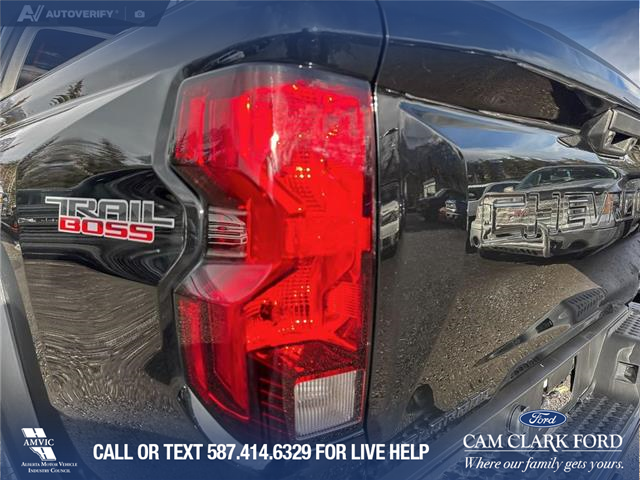 2023 Chevrolet Colorado Trail Boss (Stk: P1621) in Canmore - Image 11 of 27