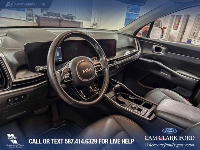 2024 Kia Sorento 2.5T EX (Stk: P14969) in Airdrie - Image 13 of 25