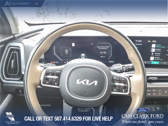 2025 Kia Sorento 2.5T X-Line Limited w/Olive Brown Interior (Stk: U38003) in Red Deer - Image 14 of 25