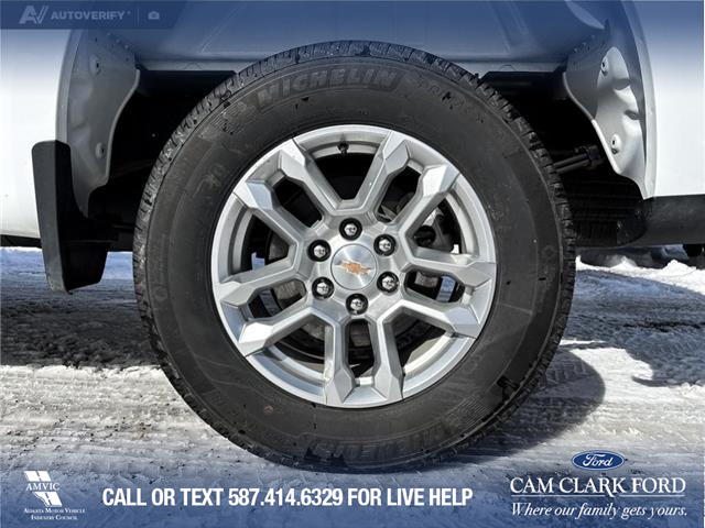 2025 Chevrolet Silverado 1500 LT (Stk: P1624) in Canmore - Image 6 of 26