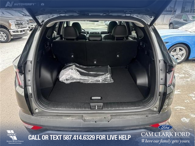 2023 Hyundai Tucson Hybrid Ultimate (Stk: P6983) in Olds - Image 12 of 25