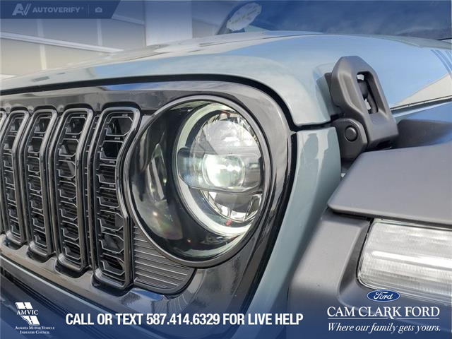 2024 Jeep Wrangler Sport (Stk: U38022) in Red Deer - Image 8 of 25
