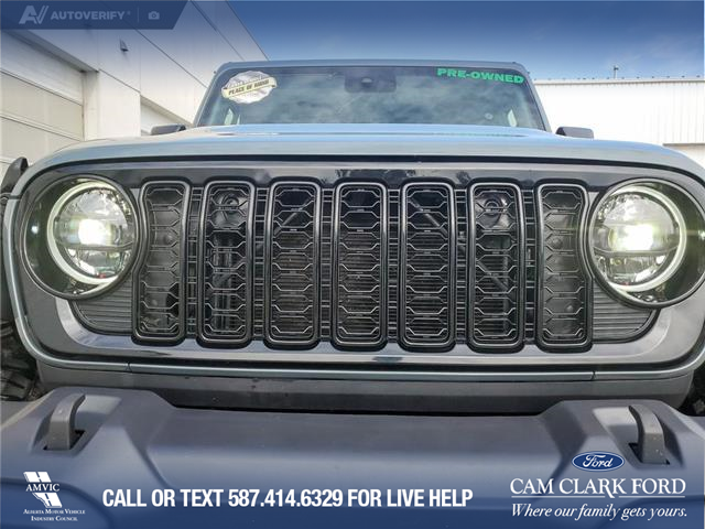 2024 Jeep Wrangler Sport (Stk: U38022) in Red Deer - Image 9 of 25