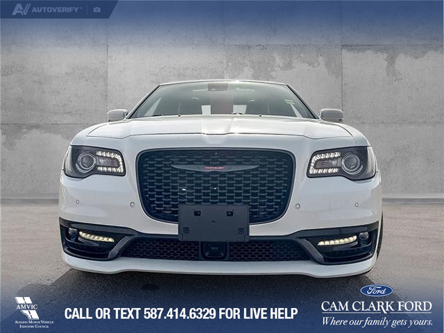 2022 Chrysler 300 S (Stk: P1174) in Innisfail - Image 2 of 20