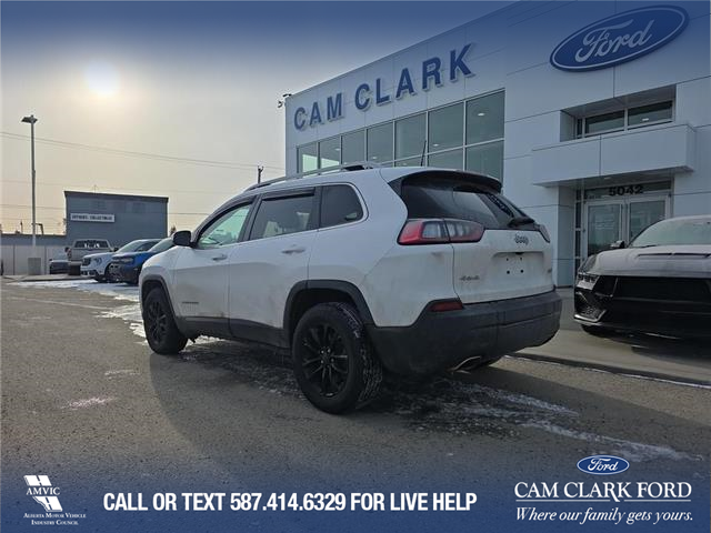 2019 Jeep Cherokee North (Stk: P7002) in Olds - Image 4 of 5