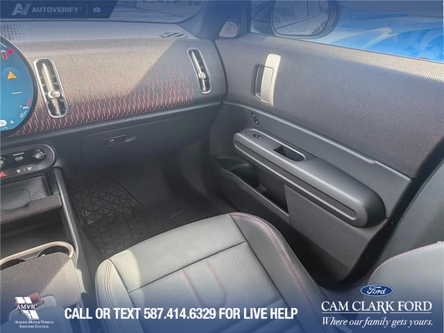 2025 MINI Countryman John Cooper Works (Stk: P6984) in Olds - Image 25 of 25