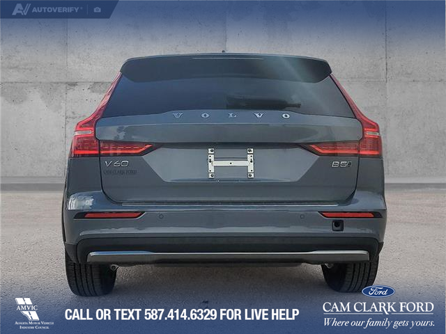 2024 Volvo V60 Cross Country B5 Plus (Stk: U38031) in Red Deer - Image 5 of 25