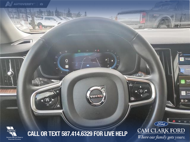 2024 Volvo V60 Cross Country B5 Plus (Stk: U38031) in Red Deer - Image 14 of 25
