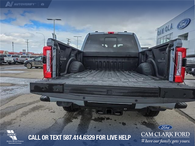 2024 Ford F-350 Platinum (Stk: P7000) in Olds - Image 11 of 24