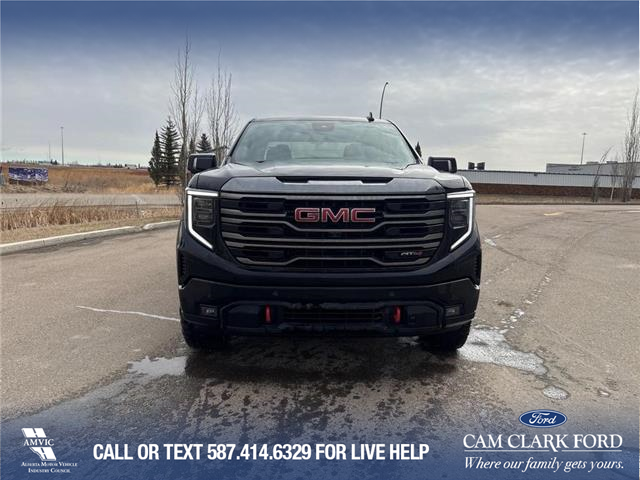 2023 GMC Sierra 1500 AT4 (Stk: U38044) in Red Deer - Image 2 of 7