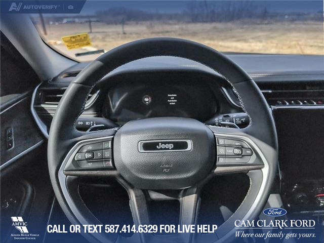 2023 Jeep Grand Cherokee L Limited (Stk: P1189) in Innisfail - Image 11 of 21