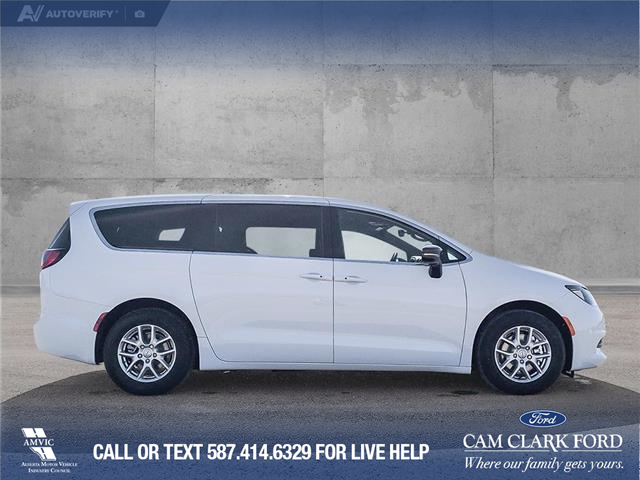 2025 Chrysler Grand Caravan SXT (Stk: P1194) in Innisfail - Image 6 of 23