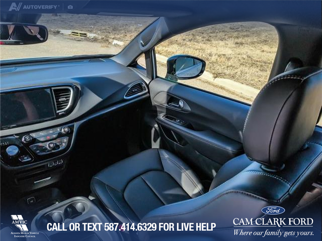 2025 Chrysler Grand Caravan SXT (Stk: P1194) in Innisfail - Image 17 of 23