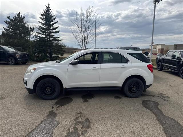 2015 Chevrolet Equinox LS (Stk: U38106) in Red Deer - Image 3 of 7 2015 Chevrolet Equinox LS (Stk: U38106) in Red Deer - Image 3 of 7