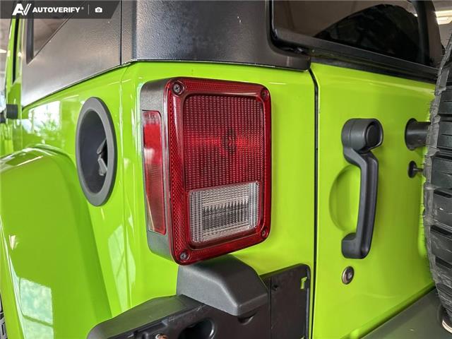 2012 Jeep Wrangler Unlimited Sahara (Stk: P15112) in Airdrie - Image 11 of 25