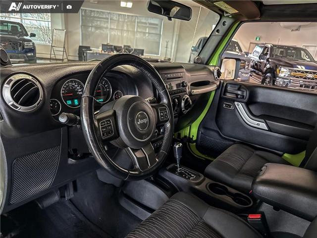 2012 Jeep Wrangler Unlimited Sahara (Stk: P15112) in Airdrie - Image 13 of 25