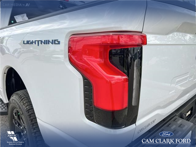 2025 Ford F-150 Lightning XLT (Stk: 25AT6262) in Airdrie - Image 11 of 25